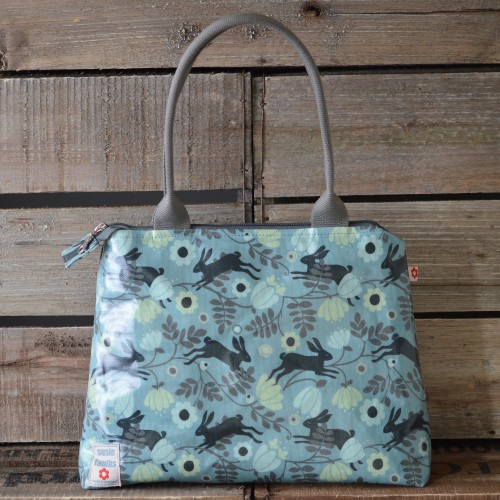 Meg Mathews designs vegan handbag collection for Wilby – The Upcoming
